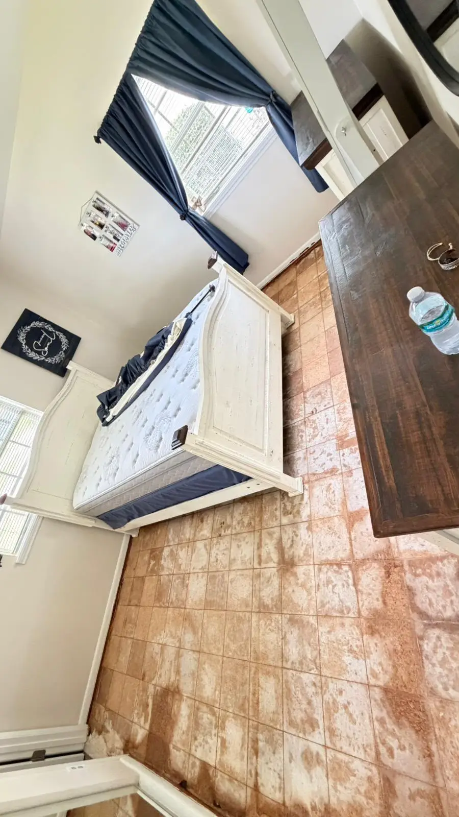Flooring removal at 11553 Vera Drive, Jacksonville, FL